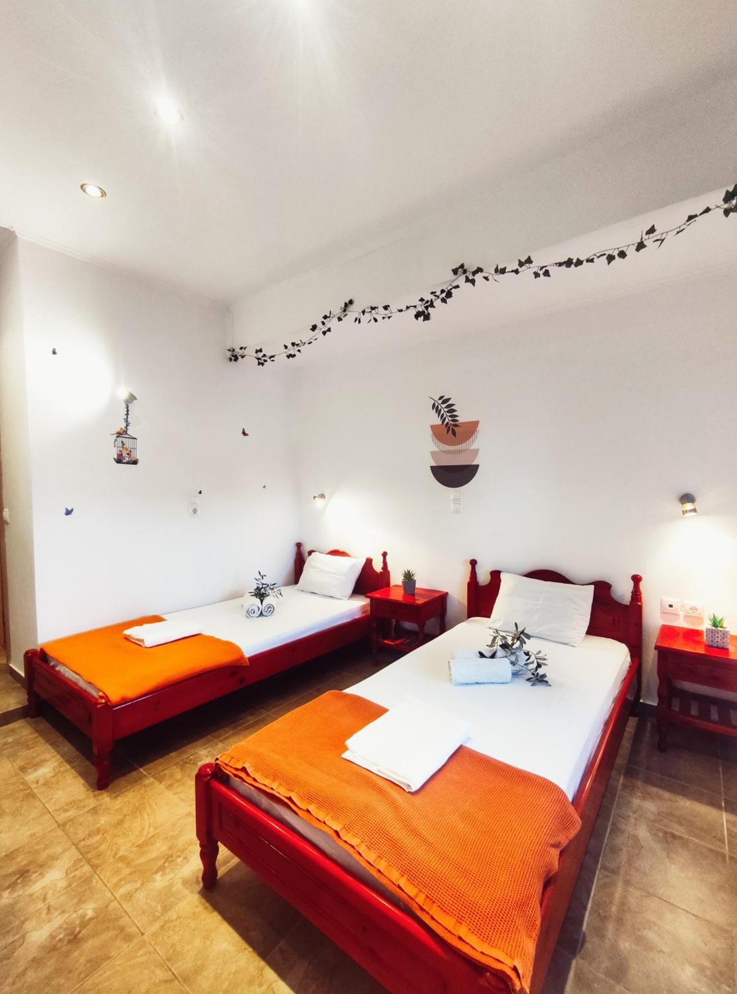 Rena'S Rooms Μελίντα Melinta Chambre photo